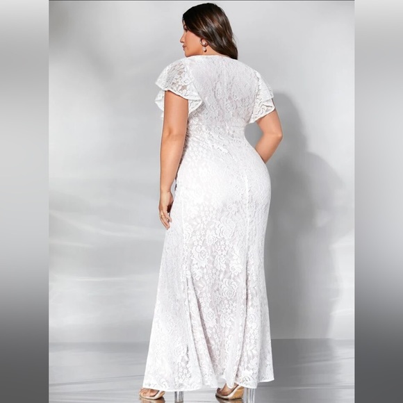 White Dress - Picture 2 of 10